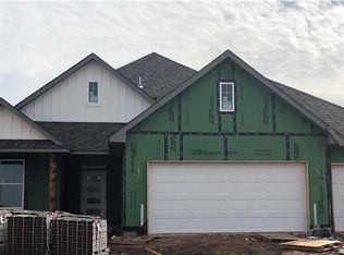 11500 NW 107th St, Yukon, OK 73099