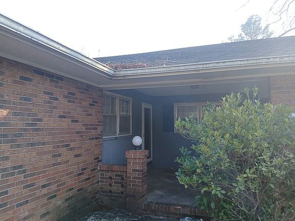 3rd image of 410 Van Martin Rd