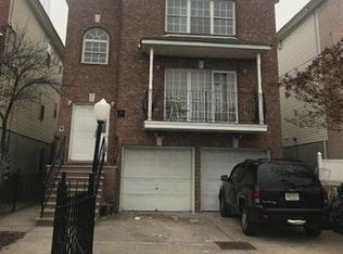 115 Hudson St, Newark, NJ 07103