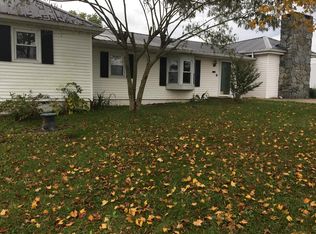 8119 Stonelick Rd, Maysville, KY 41056