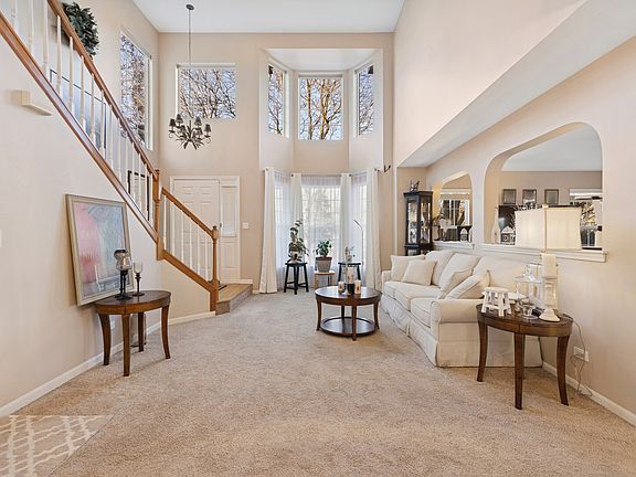 5th image of 1301 Filly Ln