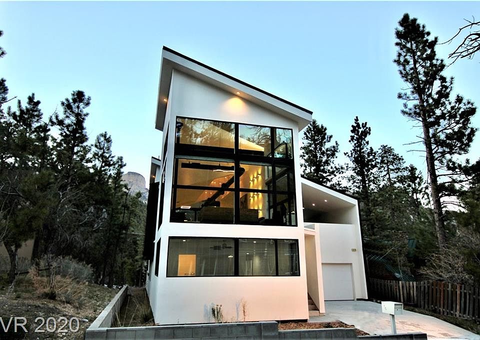 1st image of 4120 Mont Blanc Way