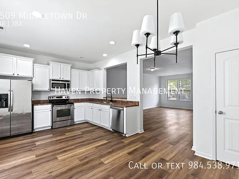4509 Middletown Dr — Photo 12