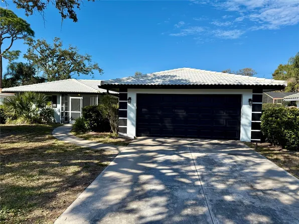 2328 Cass St, Sarasota, FL 34231