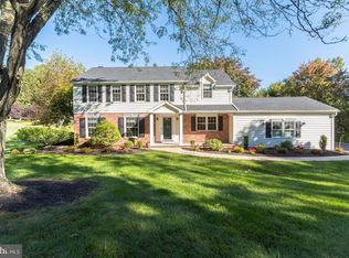 401 Edgewood Dr, Exton, PA 19341