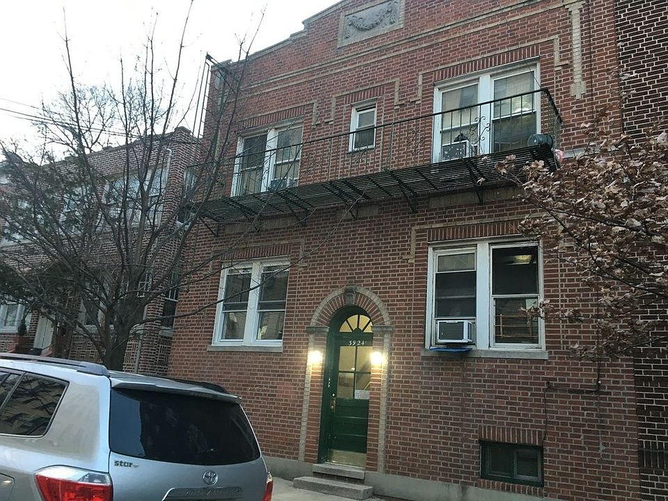 1st image of 3924 65th St APT 1B