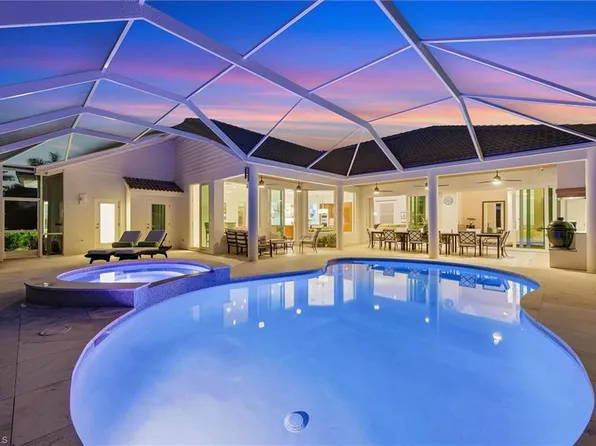 671 Henley DR, NAPLES, FL 34104