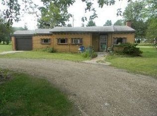 11570 E Rodney Griffin St, Centralia, MO 65240