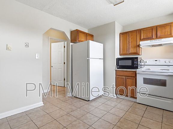 5th image of 120 Ellis St APT B