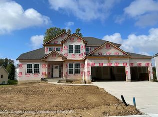 6065 Sleepy Hollow Ln, East Lansing, MI 48823