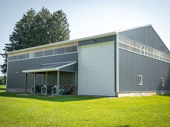 hops production and packaging building w  3 sukup lp dryers