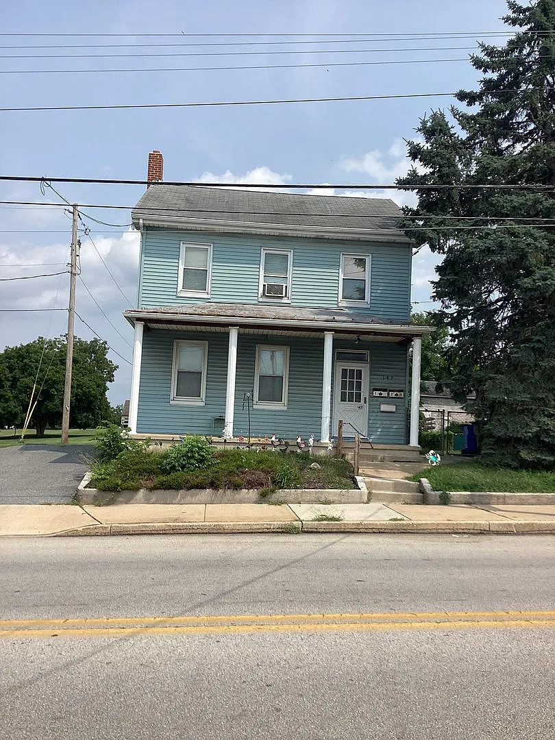147 S. Main Street — Photo 2