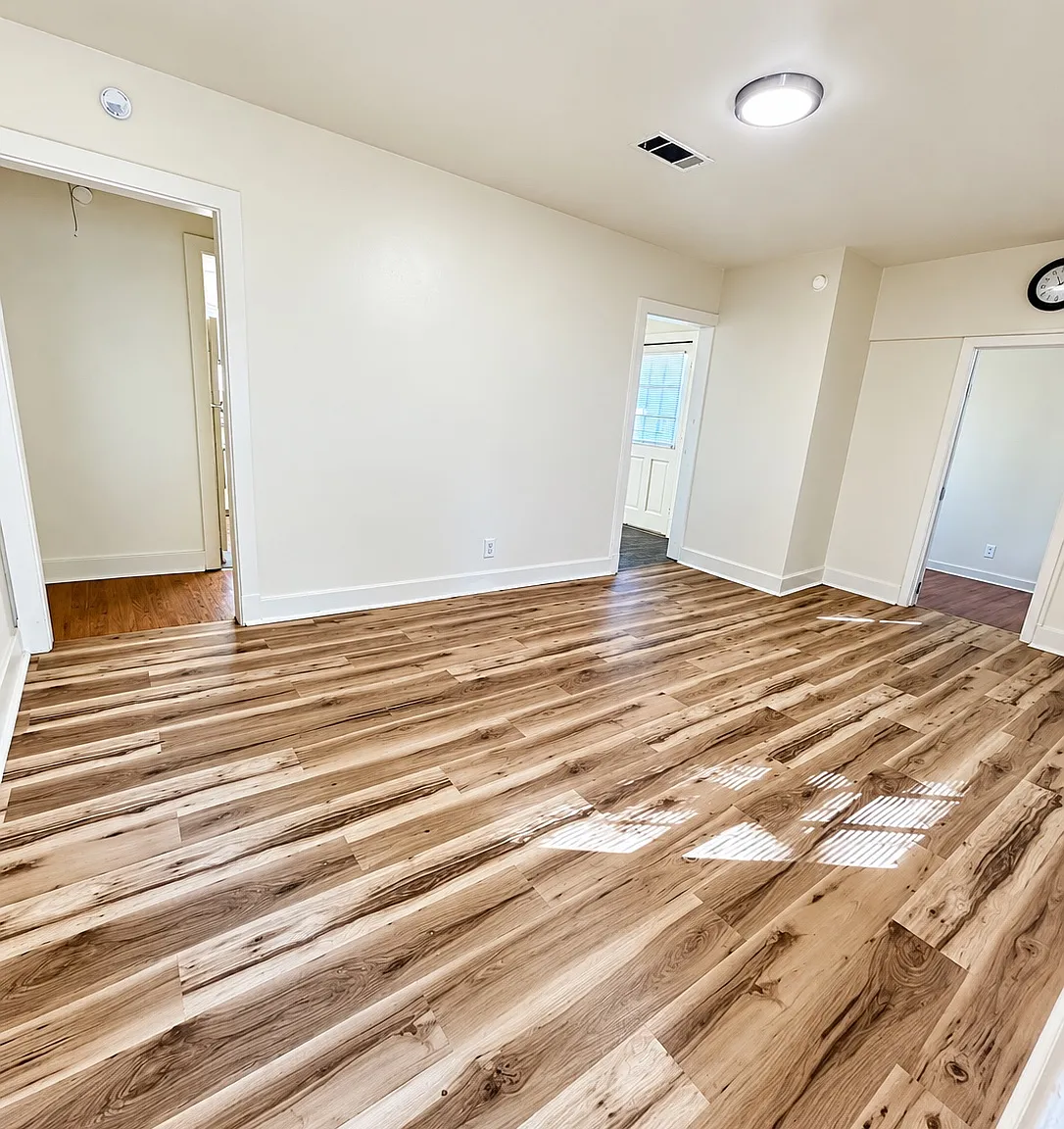 2 bed, 885 sqft, $1,175 — Photo 4