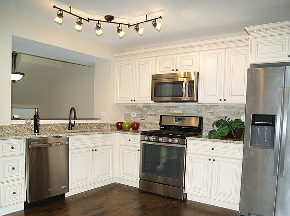 2nd image of 345 Windsong Ct #345