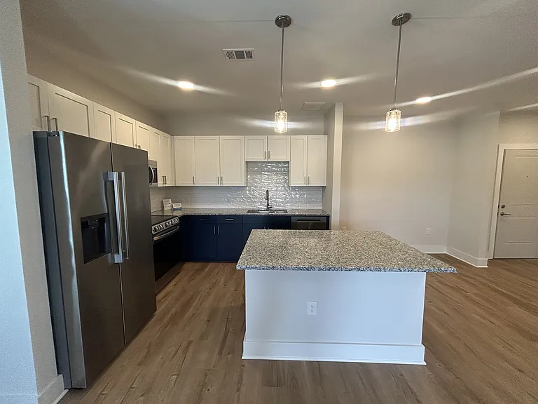 The Crest at Oakwood — Photo 157