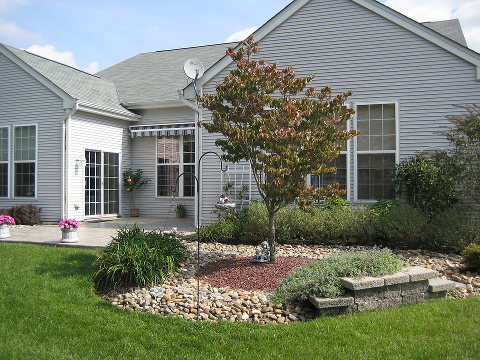 2nd image of 17 Plantation Way