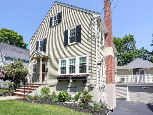 115 Oakdale Rd, Newton, MA 02461