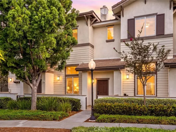 2252 Schlaepfer Dr, Fullerton, CA 92833