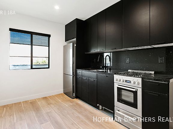 3rd image of 233 Lucas Ave #1A