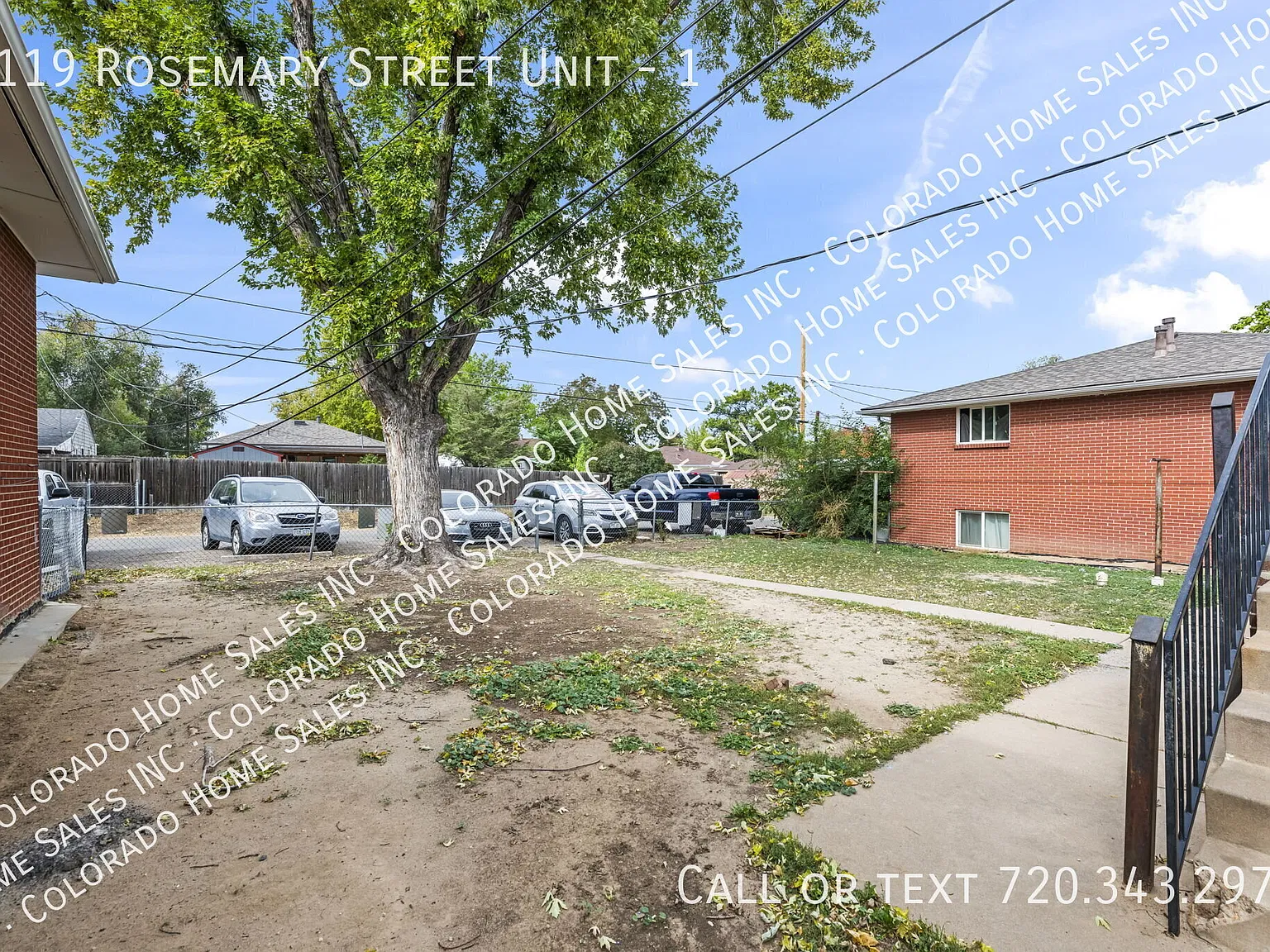 Charming and spacious 2 bed 1 bath in Montclair with in unit laundry! — Photo 3