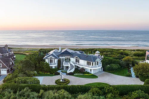 111 Beach Ln Photo 1