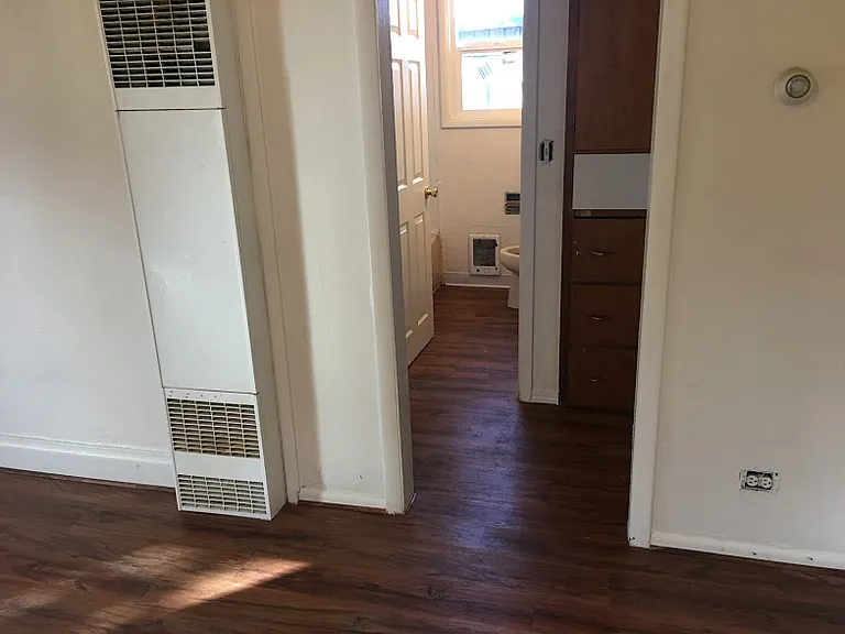 1409 Arthur St — Photo 3