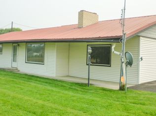 928 Thornton Rd, Sunnyside, WA 98944