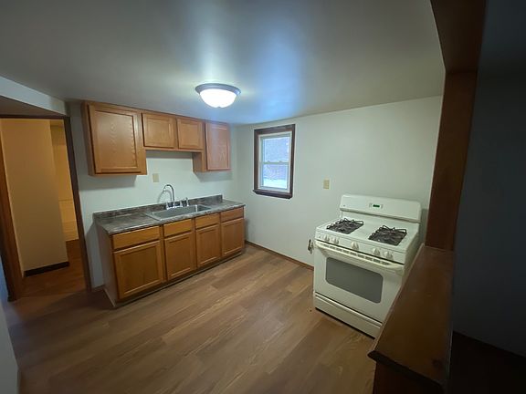 5th image of 5746 Mulberry Ave
