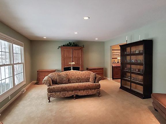 Formal Liv Rm