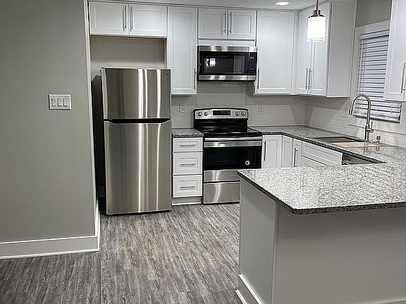 5th image of 3002 Pimlico Pkwy