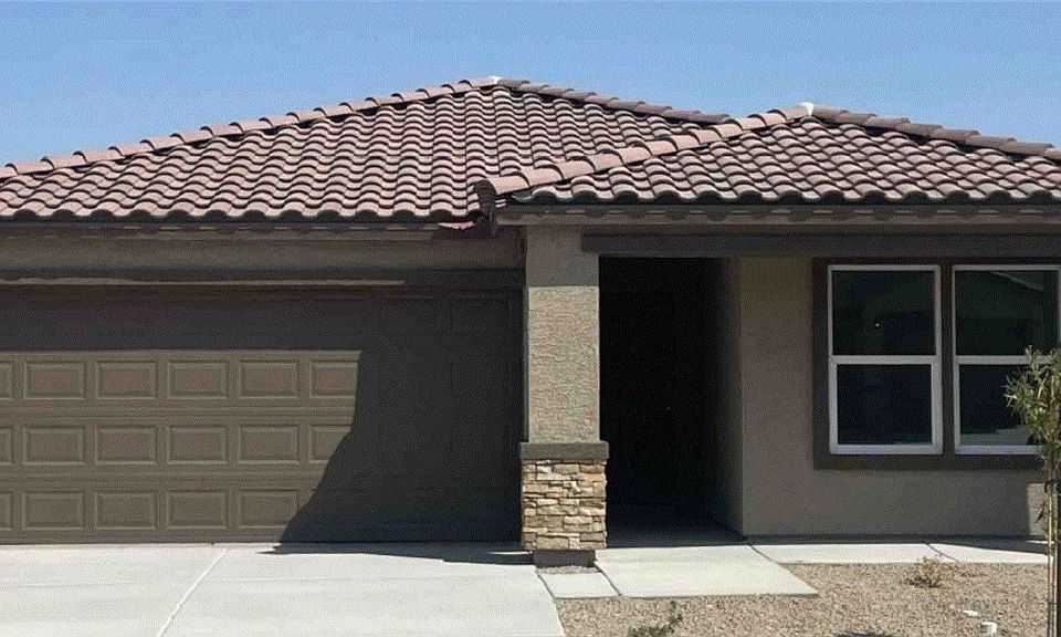 1st image of 2451 Tapatio Drive