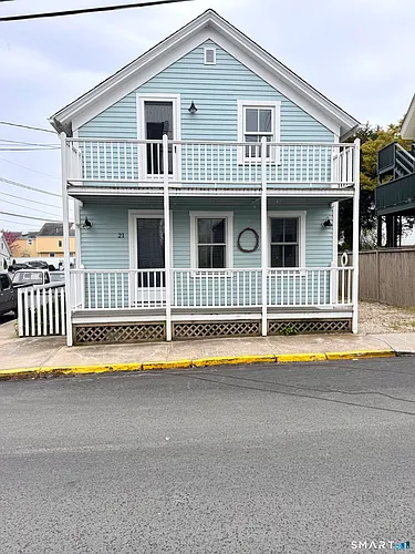 21 Diving St Photo 1