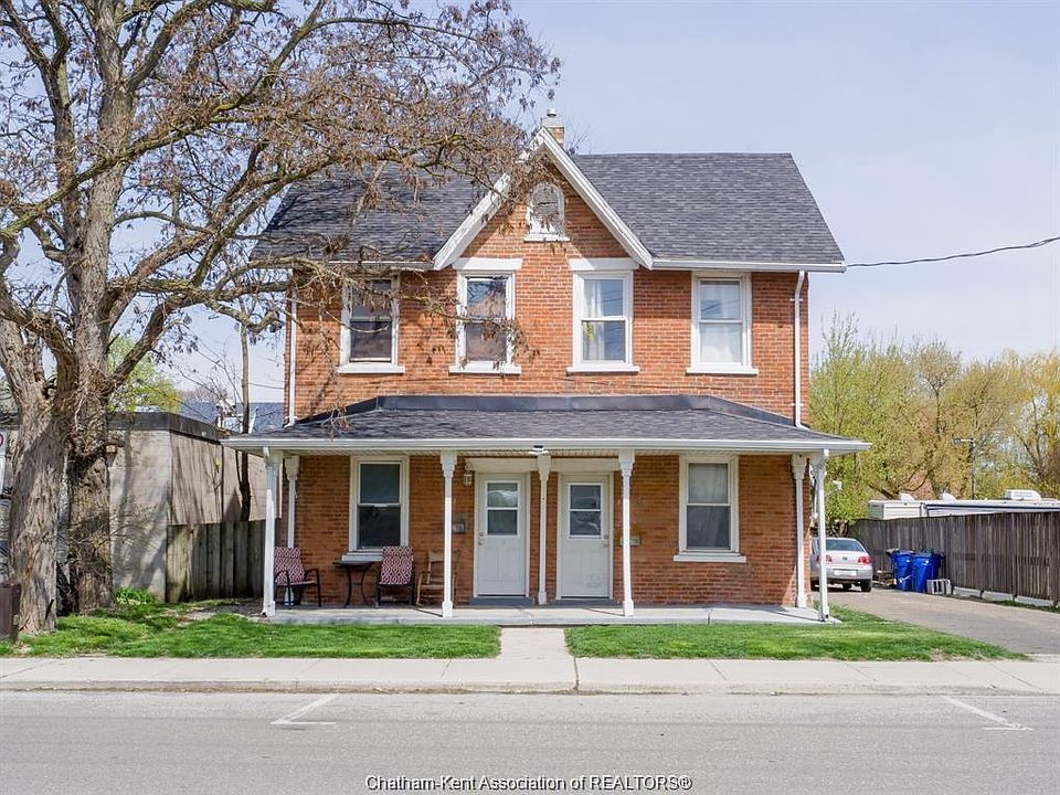 1st image of 41 Adelaide St S