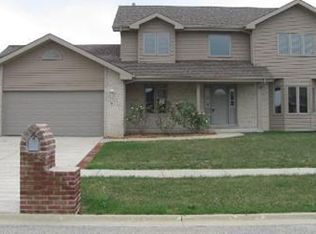 364 Curwick Dr, Bourbonnais, IL 60914
