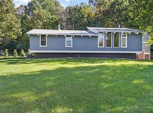 4777 Stevens Dr, Hubertus, WI 53033