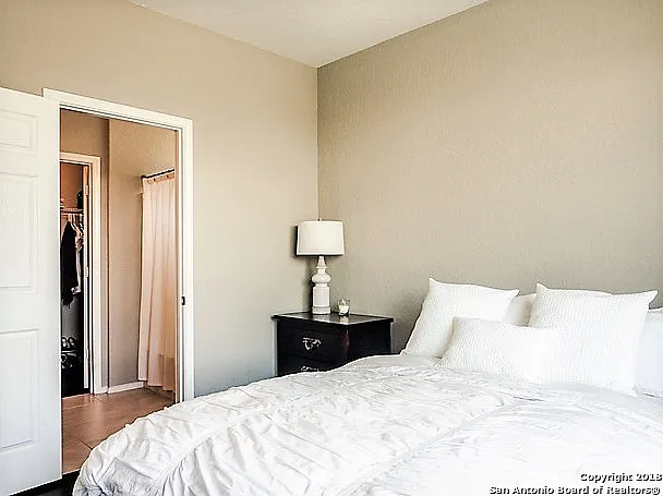 25035 Cambridge Wl — Photo 11