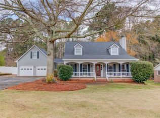 5135 Onawa Ct, Lilburn, GA 30047