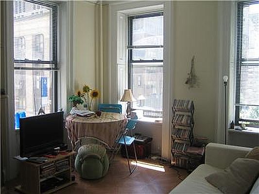 1st image of 137 E 35th St APT 3F