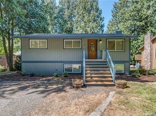 4 Swallow Cir, Bellingham, WA 98229