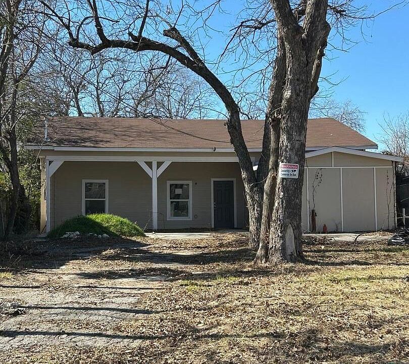 1st image of 511 N SAN JOAQUIN AVE