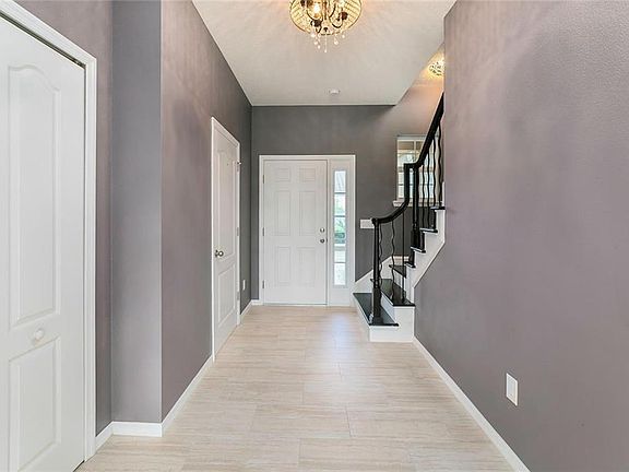 3rd image of 2240 Ellarose Cir
