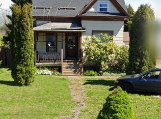 8411 Tacoma Ave S, Tacoma, WA 98444