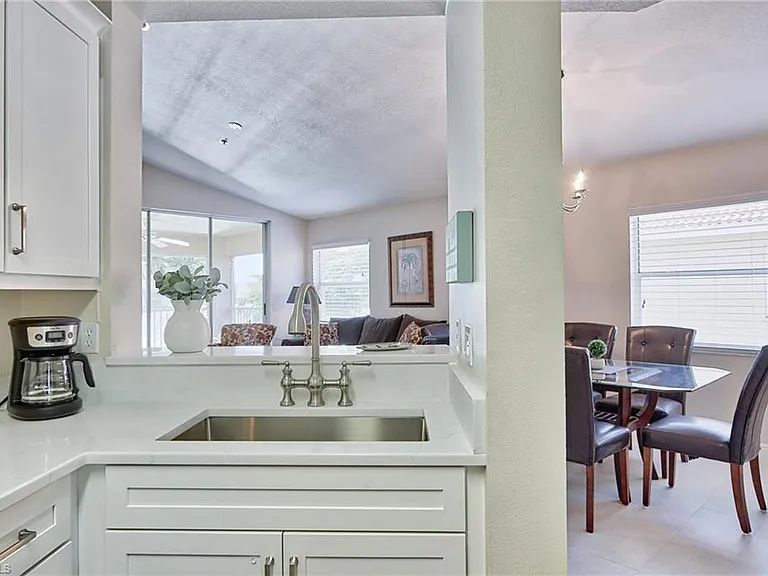 6544 Huntington Lakes Cir #9-204 — Photo 10