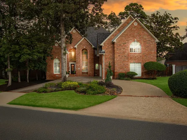 1214 Lesley Ln, Longview, TX 75604