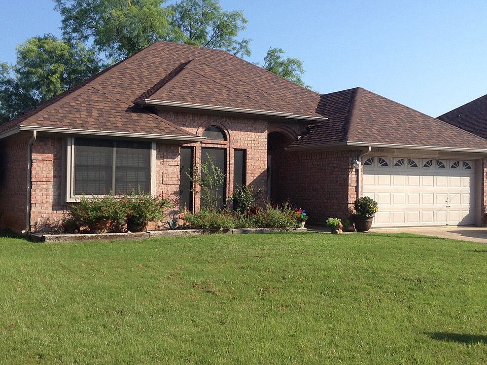 1st image of 1523 Hayloft Ln