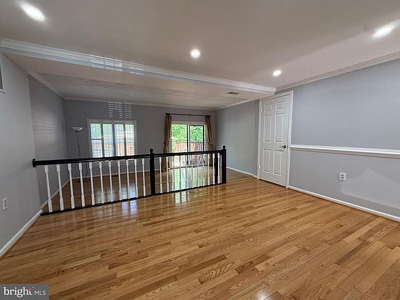 3rd image of 5650 Ridge View Dr