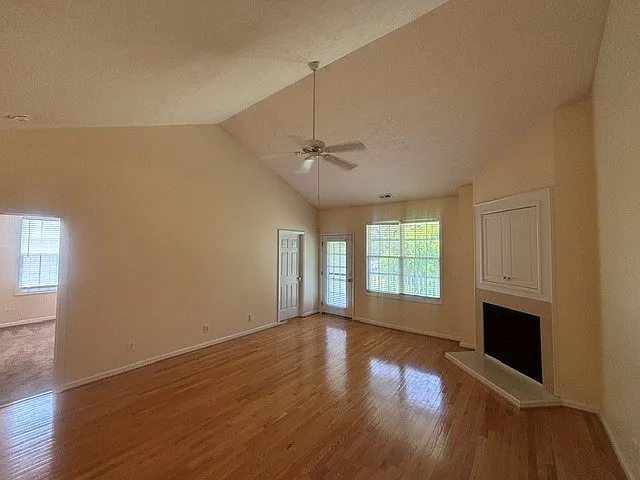 3139 Wisteria Ln #202 — Photo 11