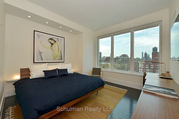 Sold by Schulman Realty LLC | media 37