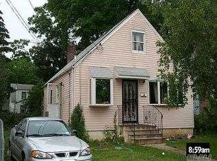 73 Glenmore Ave, Hempstead, NY 11550