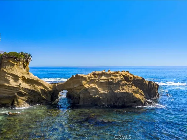 156 E Pearl St, Laguna Beach, CA 92651